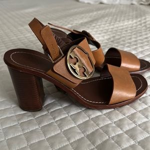 Tory Burch 3 inch tan amazing sandal !